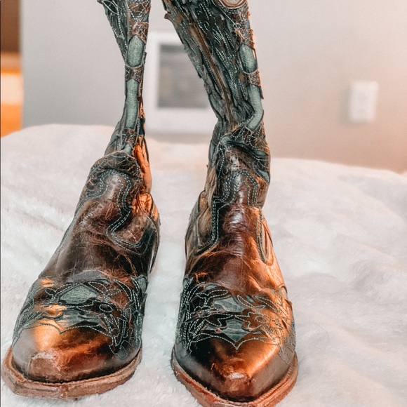 Corral women’s boots! - Picture 1 of 4